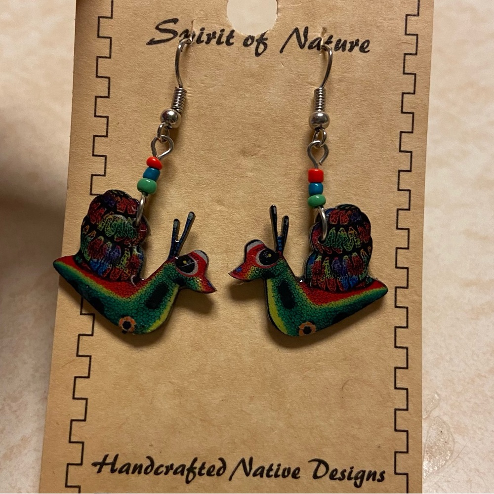 Handcrafted in Peru Spirit of Nature Beaded Dangle Earrings Snails Goblincore